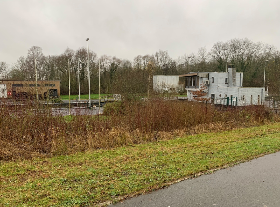 Vlaamse overheid vernieuwt pompstation en sluis van Moen 