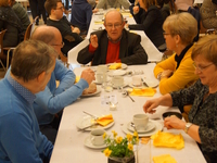 Meer dan 100 leden en sympathisanten op het onbijt van N-VA Zwevegem
